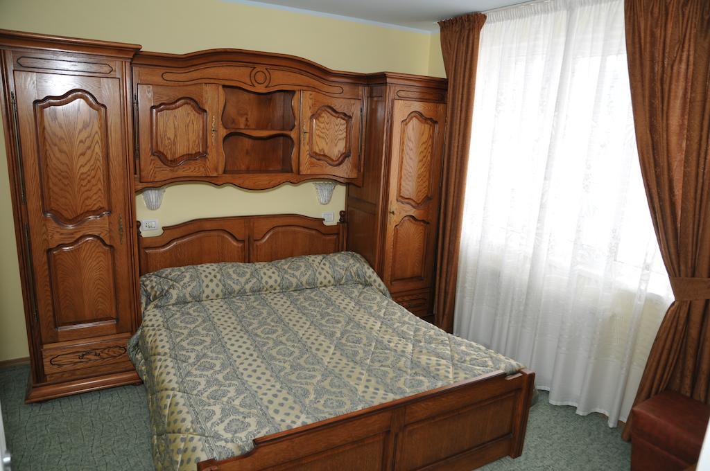 Pensiunea Lory Agarcia Habitación foto